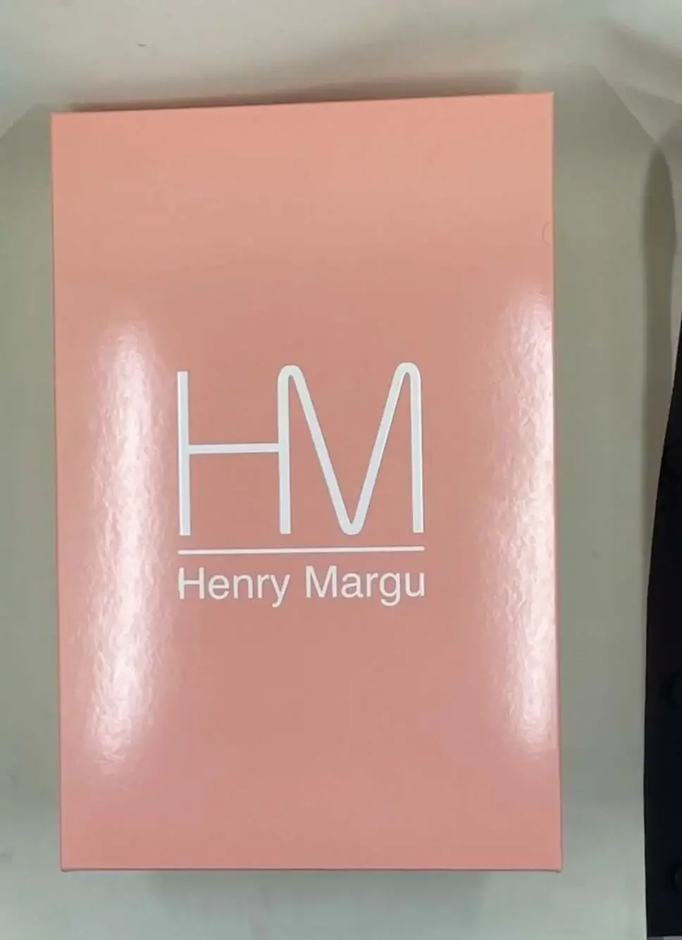 Henry Margu Hairpiece Style 2393 Nikki in Color 1BH